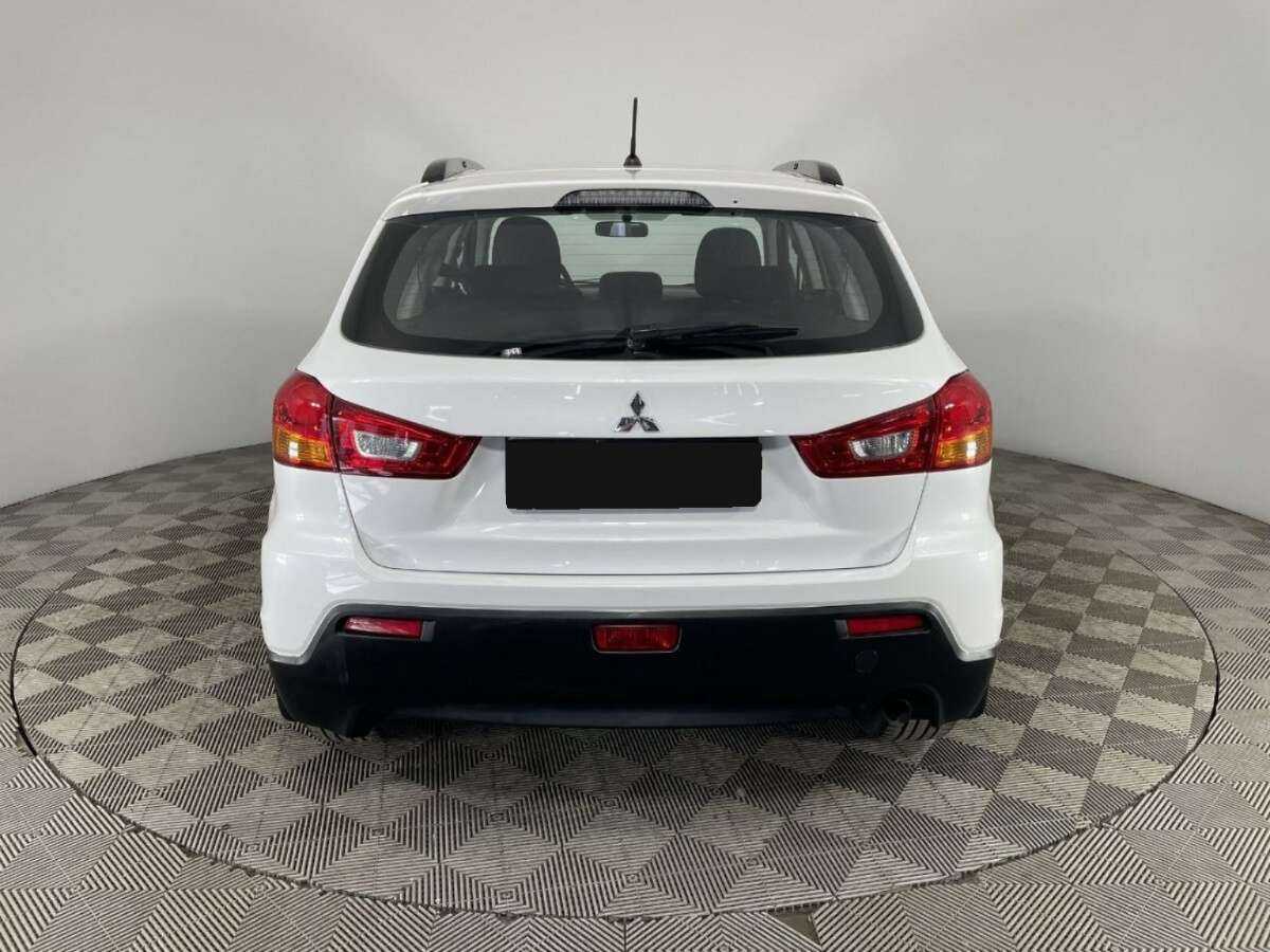Mitsubishi ASX с пробегом — 2012 год. Фото: #2