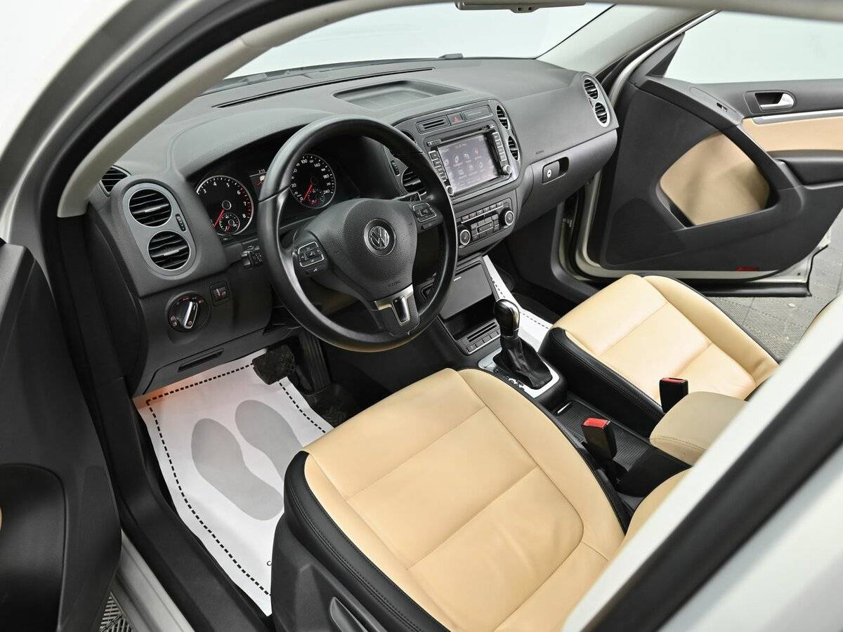 Volkswagen Tiguan с пробегом — 2012 год. Фото: #7