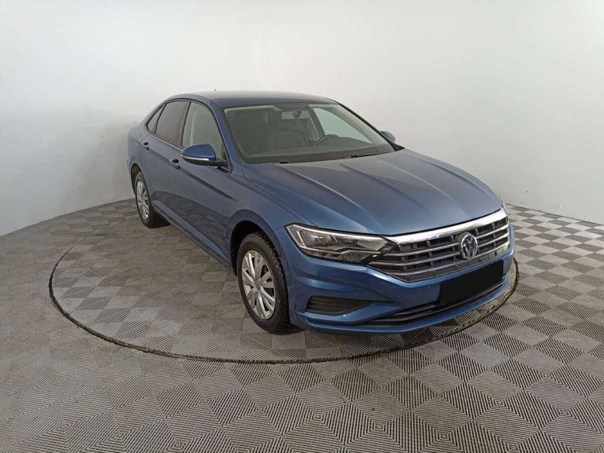 Volkswagen Jetta с пробегом — 2020 год. Фото: #2