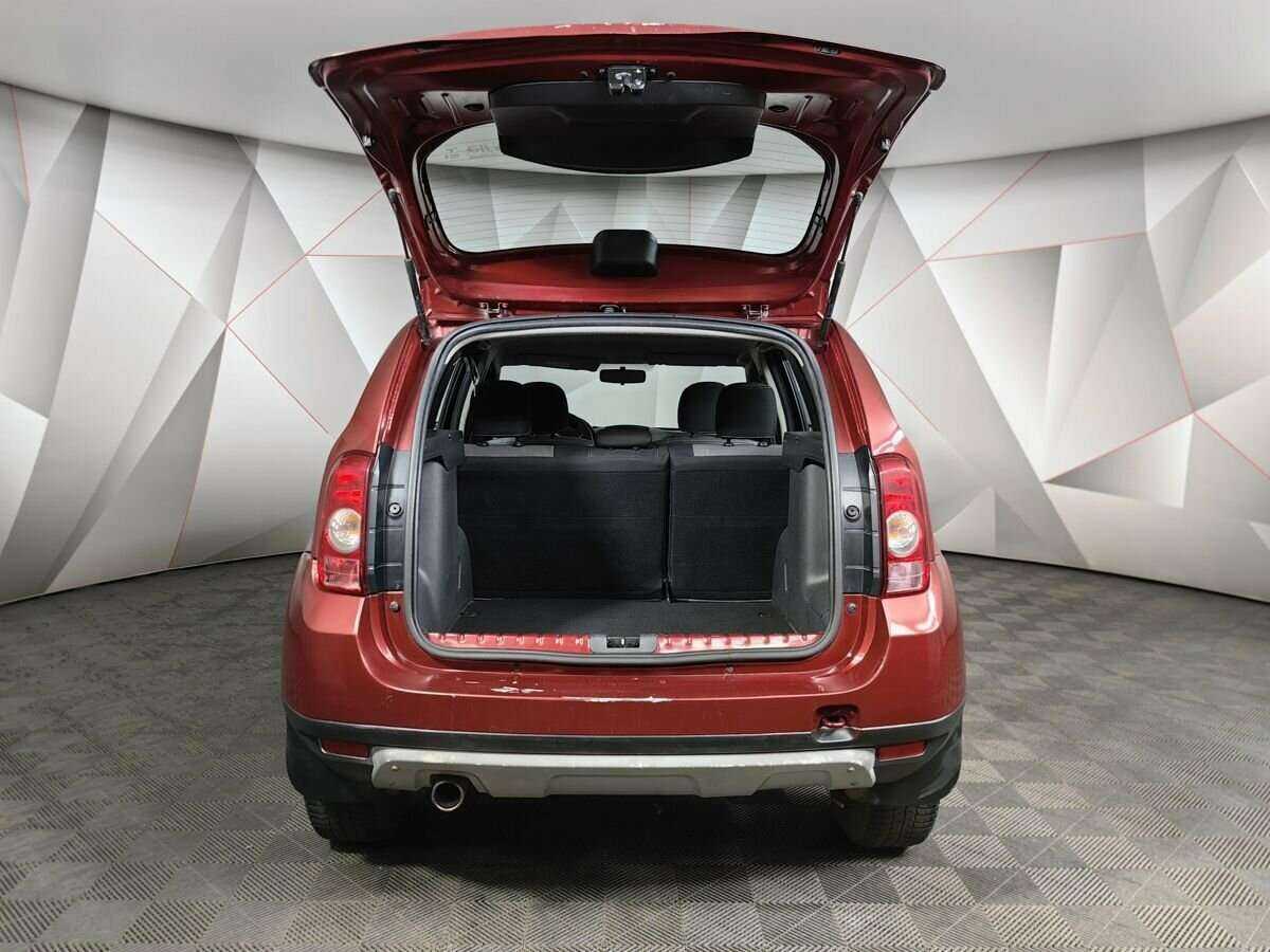 Renault Duster с пробегом — 2013 год. Фото: #11