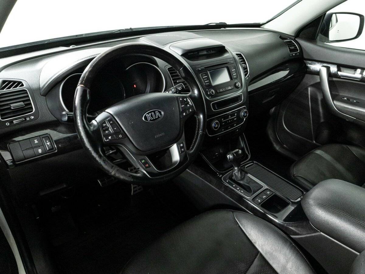 Kia Sorento с пробегом — 2018 год. Фото: #8