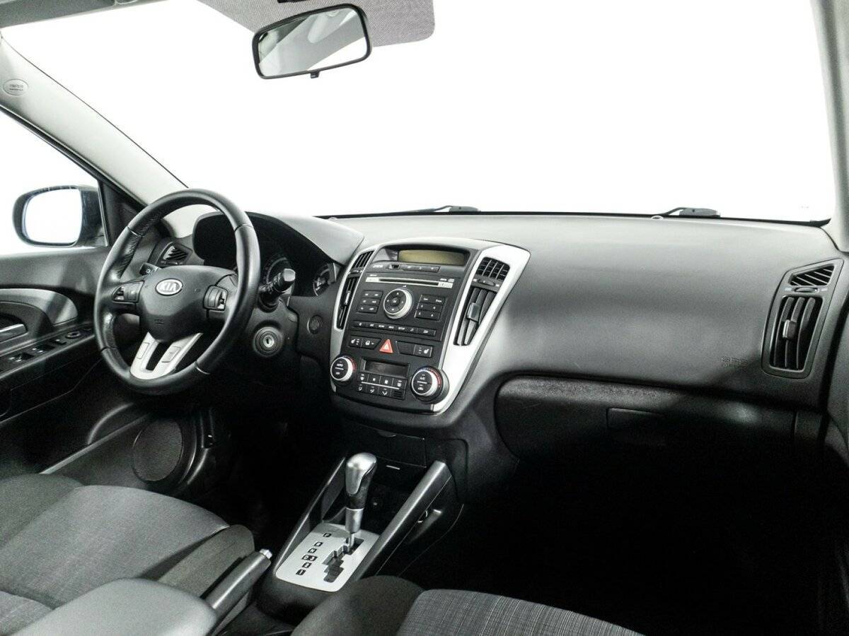 Kia Ceed с пробегом — 2012 год. Фото: #8
