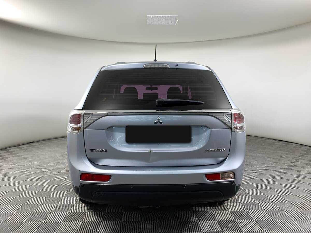 Mitsubishi Outlander с пробегом — 2013 год. Фото: #5