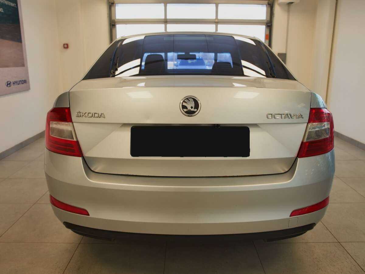 Skoda Octavia с пробегом — 2014 год. Фото: #3