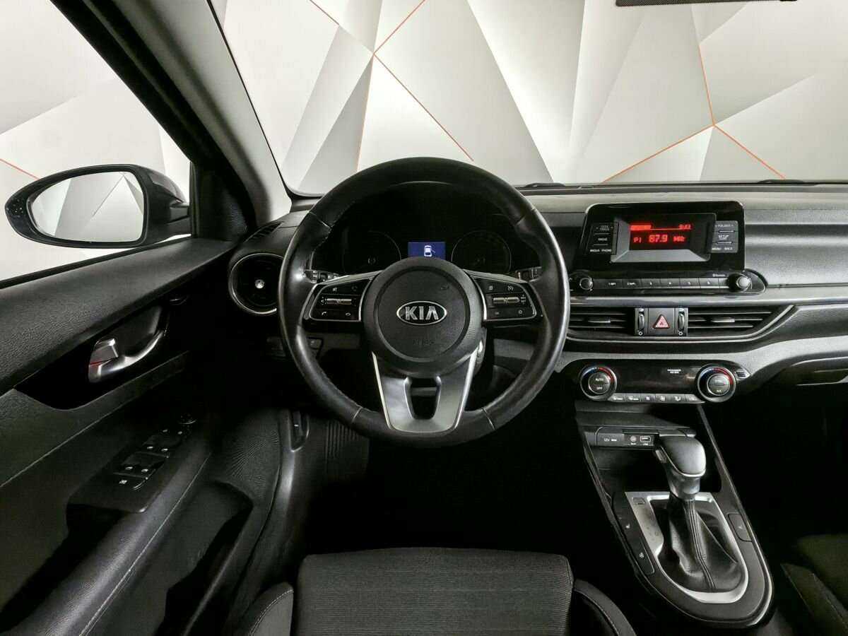 Kia Cerato с пробегом — 2019 год. Фото: #14