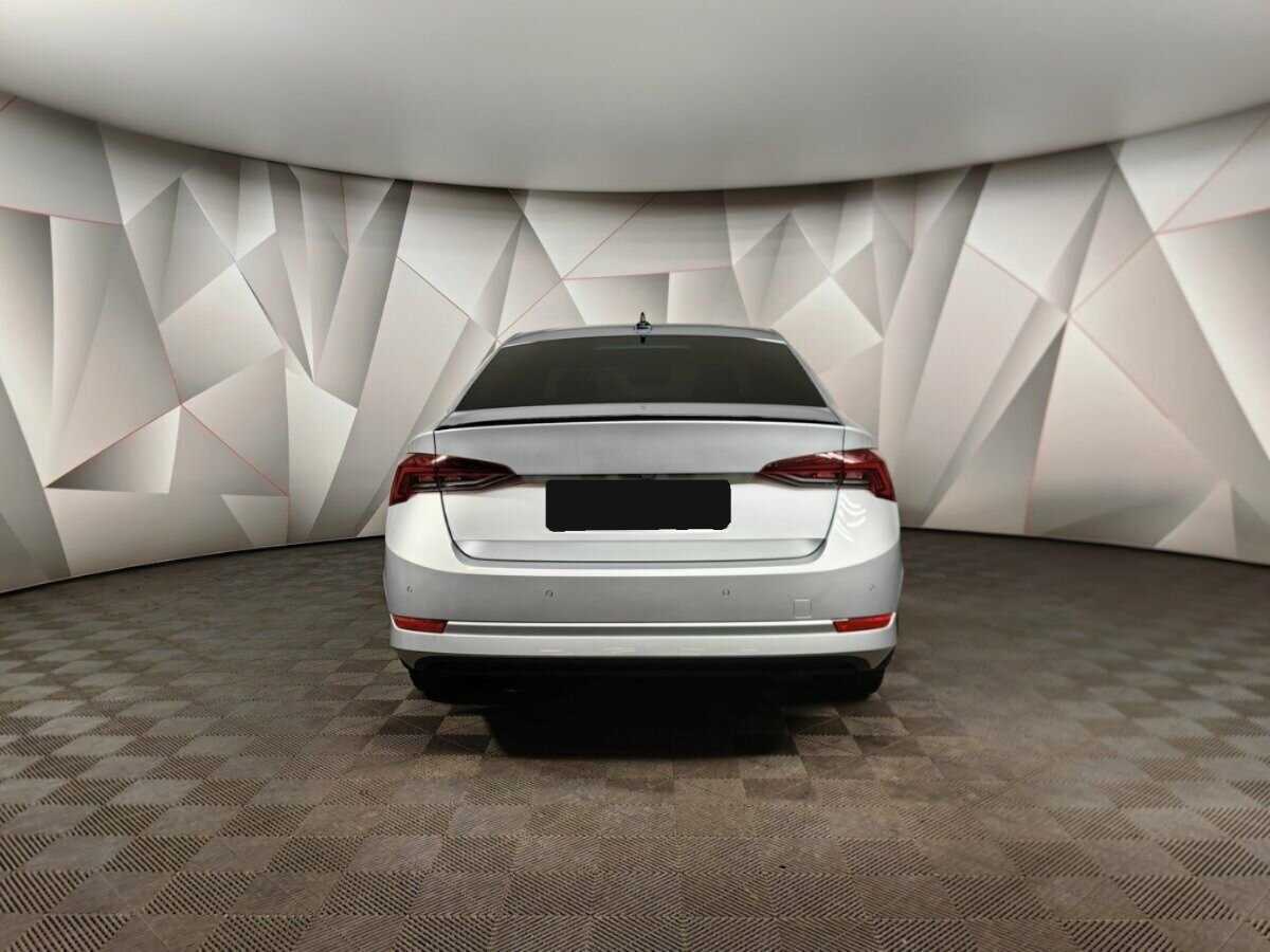 Skoda Octavia с пробегом — 2021 год. Фото: #7