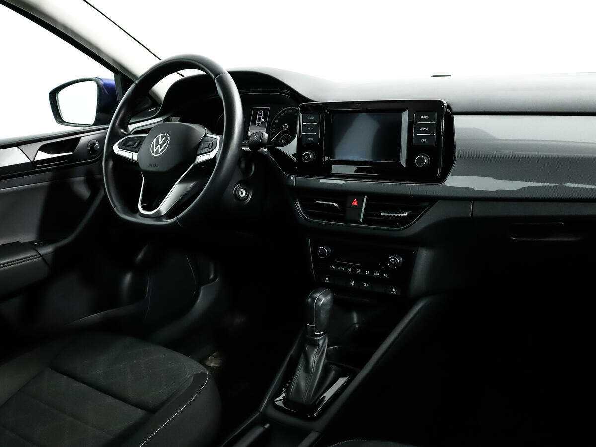 Volkswagen Polo с пробегом — 2020 год. Фото: #11