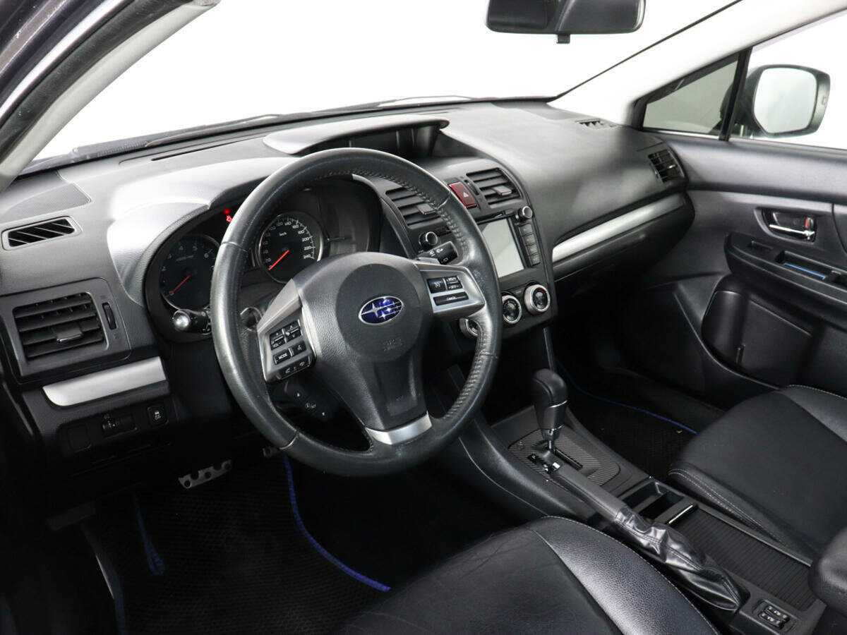 Subaru XV с пробегом — 2014 год. Фото: #8