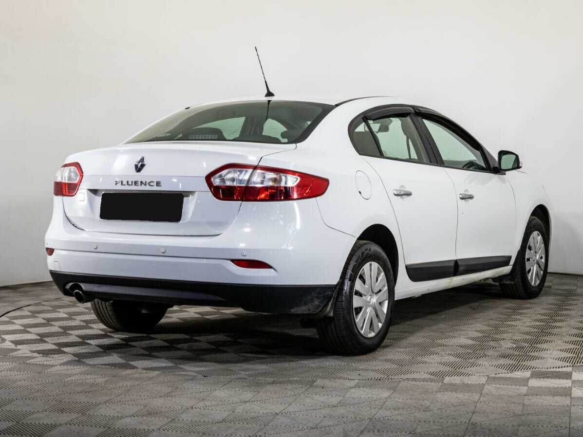 Renault Fluence с пробегом — 2013 год. Фото: #4