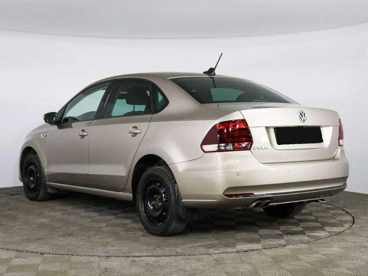 Volkswagen Polo с пробегом — 2018 год. Фото: #5