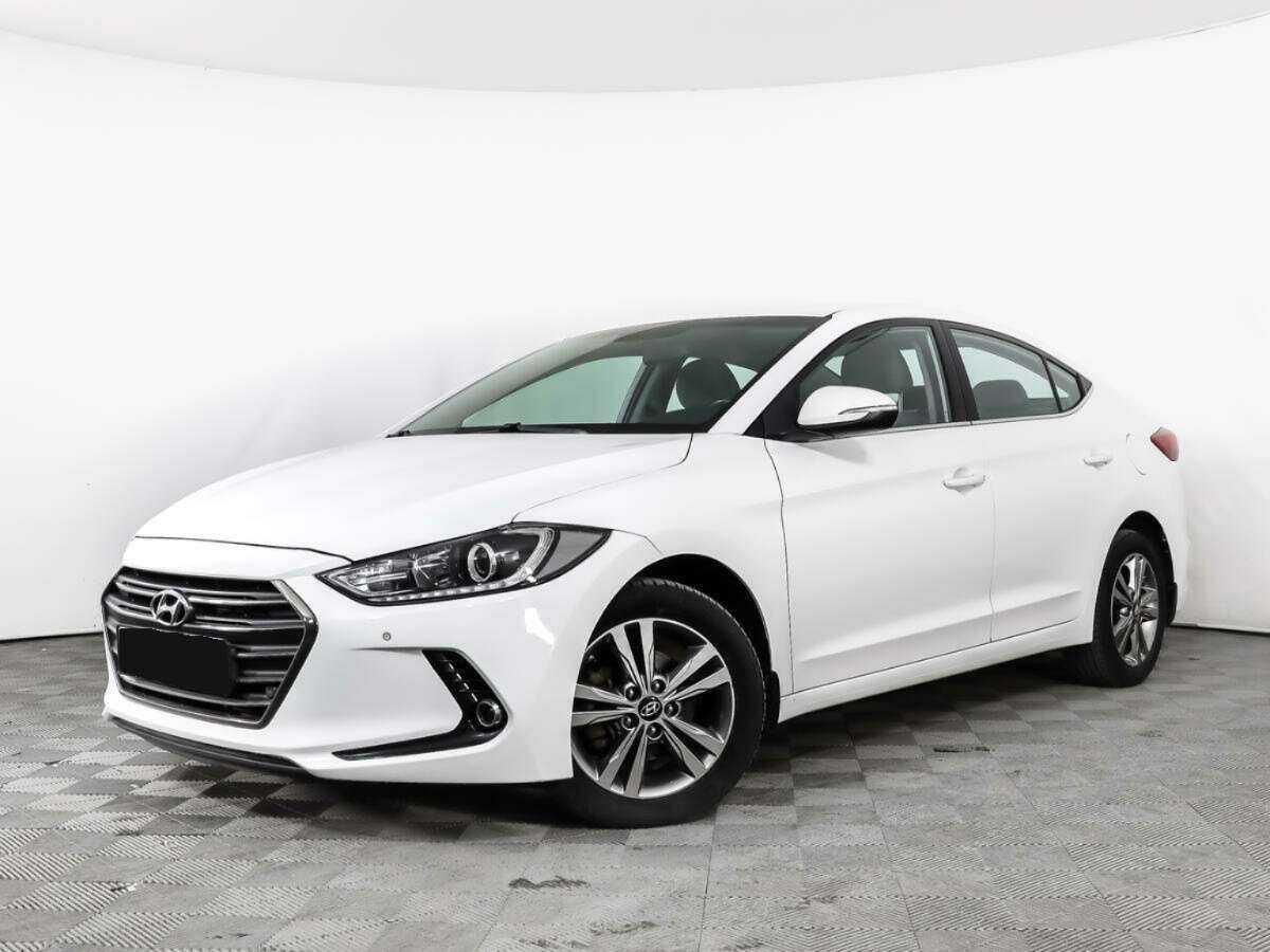 Hyundai Elantra с пробегом — 2017 год. Посмотреть фото