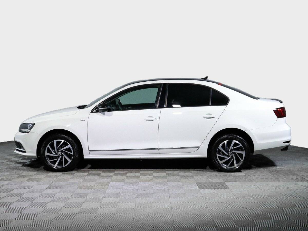 Volkswagen Jetta с пробегом — 2018 год. Фото: #7