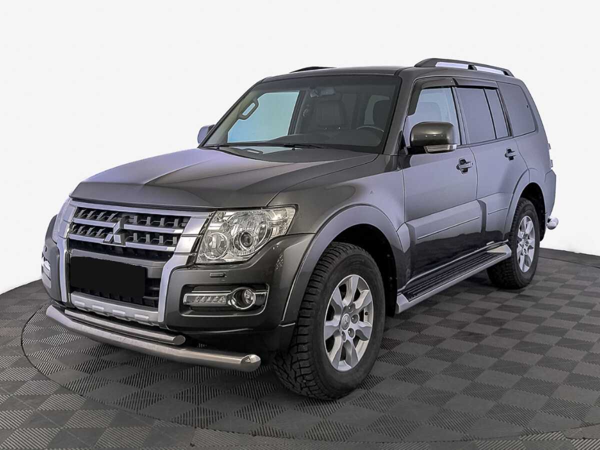 Mitsubishi Pajero с пробегом — 2018 год. Посмотреть фото
