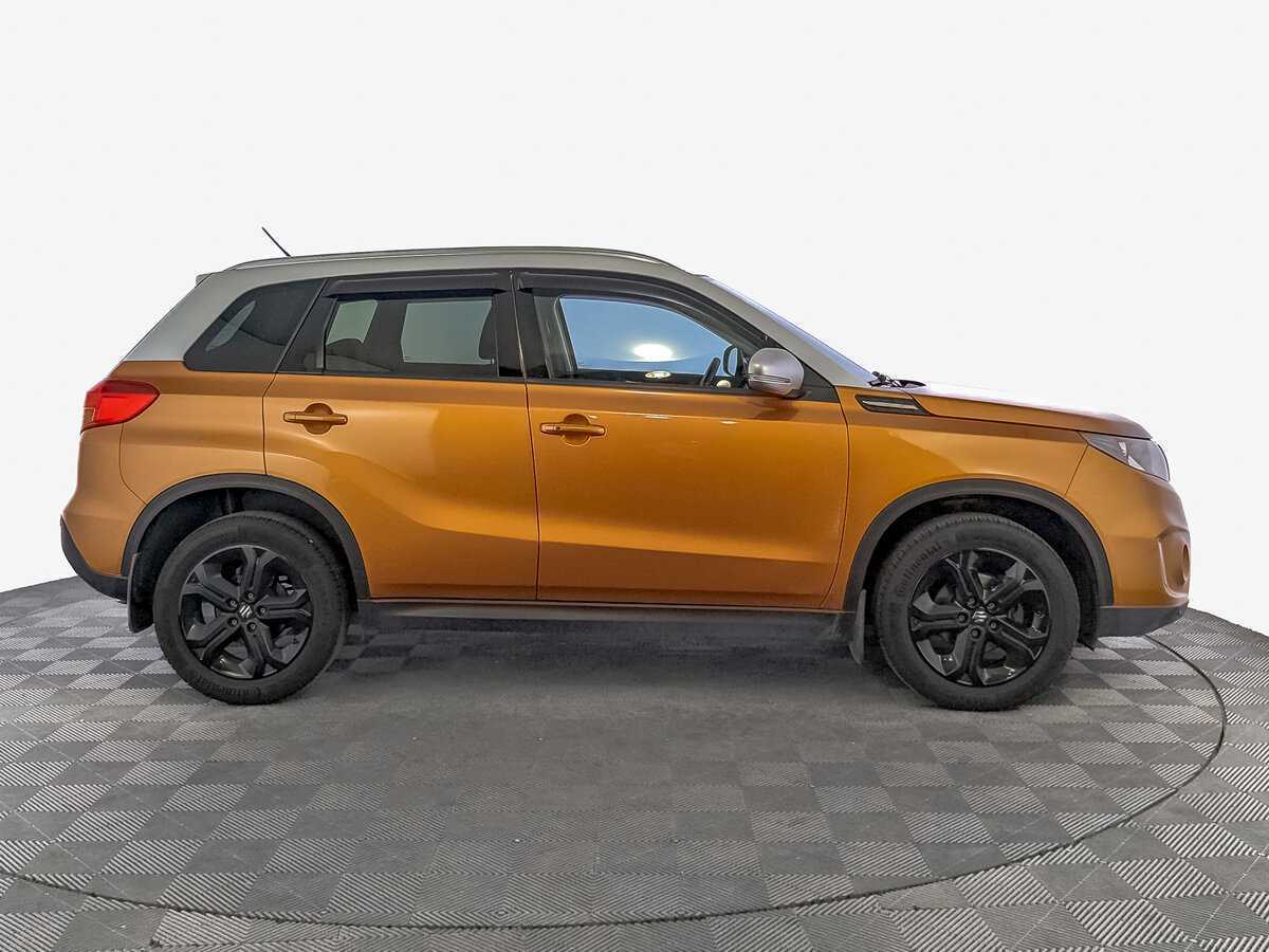 Suzuki Vitara с пробегом — 2016 год. Фото: #3