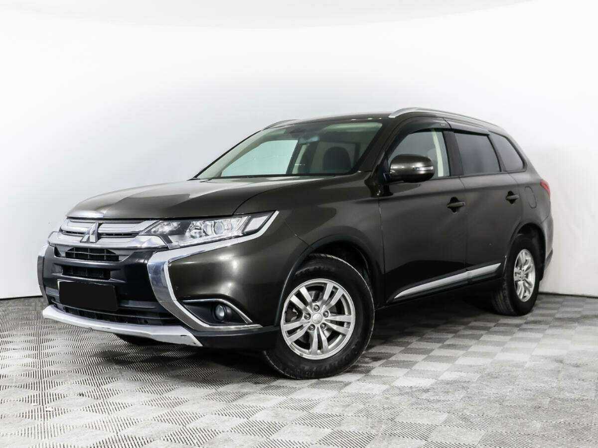Mitsubishi Outlander с пробегом — 2018 год. Фото: #0