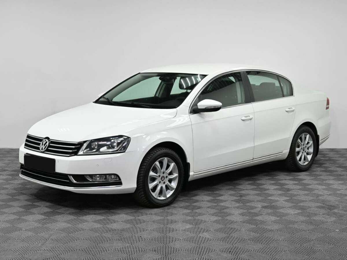 Volkswagen Passat с пробегом — 2013 год. Посмотреть фото