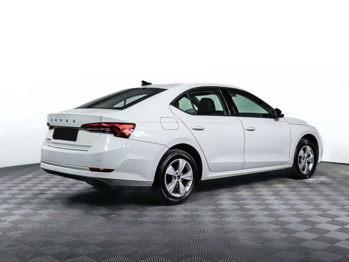 Skoda Octavia с пробегом — 2021 год. Фото: #4