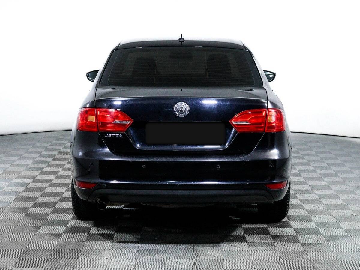 Volkswagen Jetta с пробегом — 2013 год. Фото: #5
