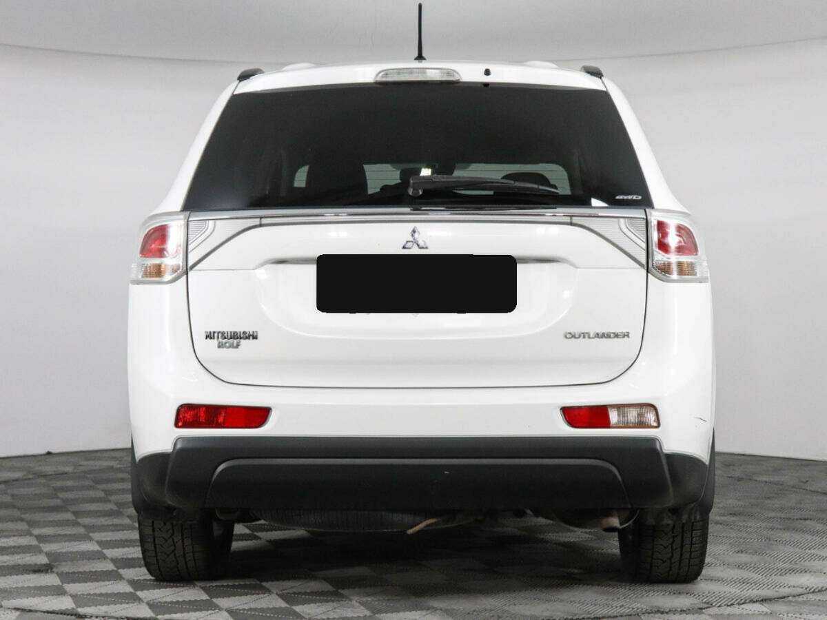 Mitsubishi Outlander с пробегом — 2012 год. Фото: #5