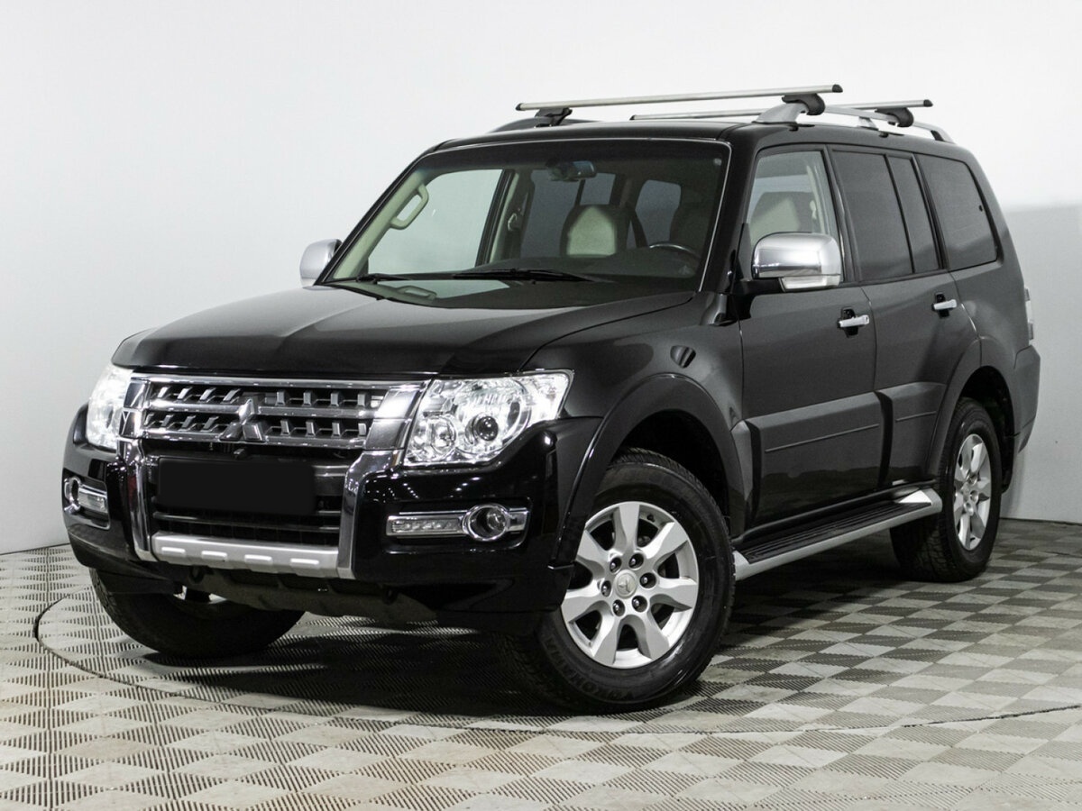 Mitsubishi Pajero с пробегом — 2017 год. Фото: #0