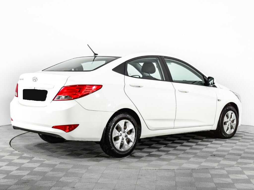 Hyundai Solaris с пробегом — 2016 год. Фото: #4