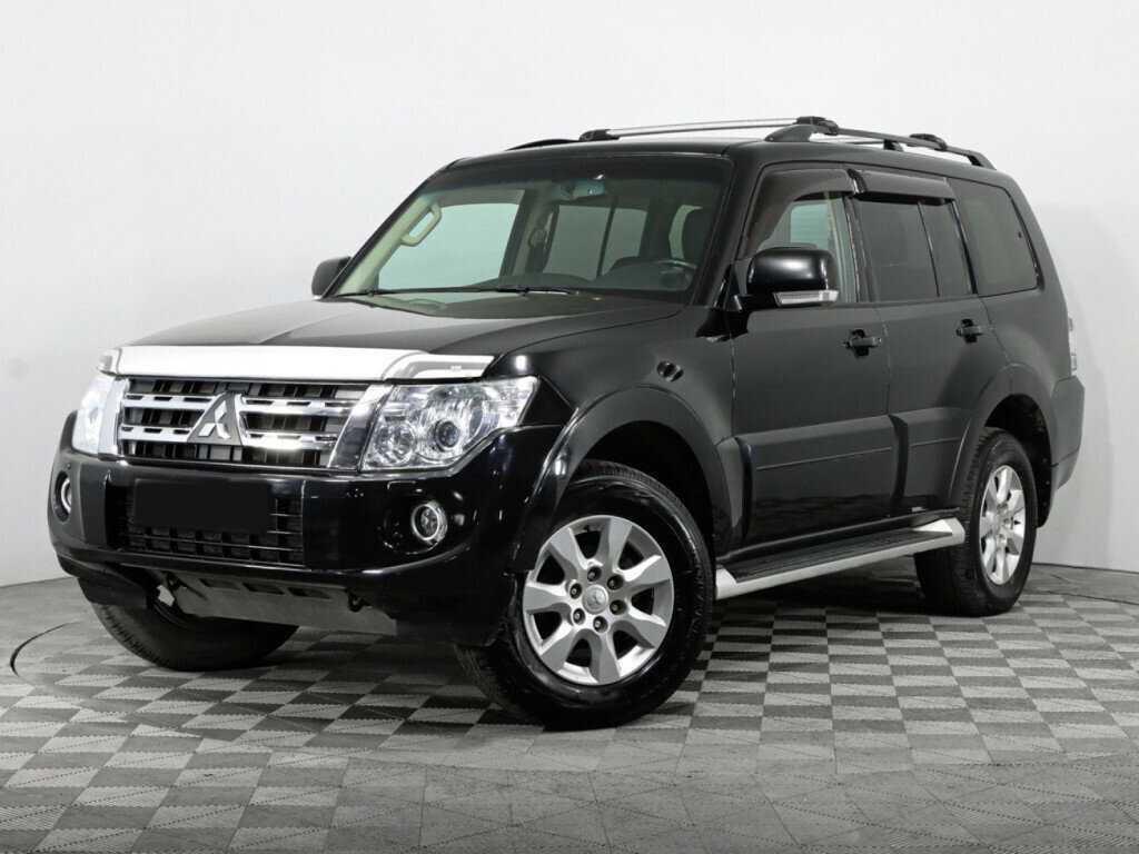 Mitsubishi Pajero с пробегом — 2013 год. Фото: #1