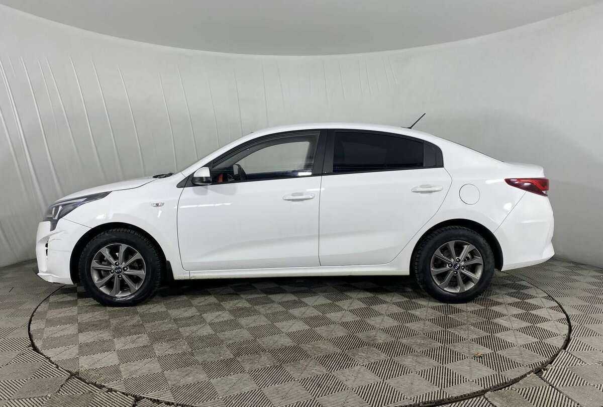 Kia Rio с пробегом — 2021 год. Фото: #7
