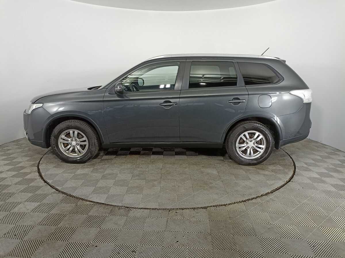 Mitsubishi Outlander с пробегом — 2014 год. Фото: #7