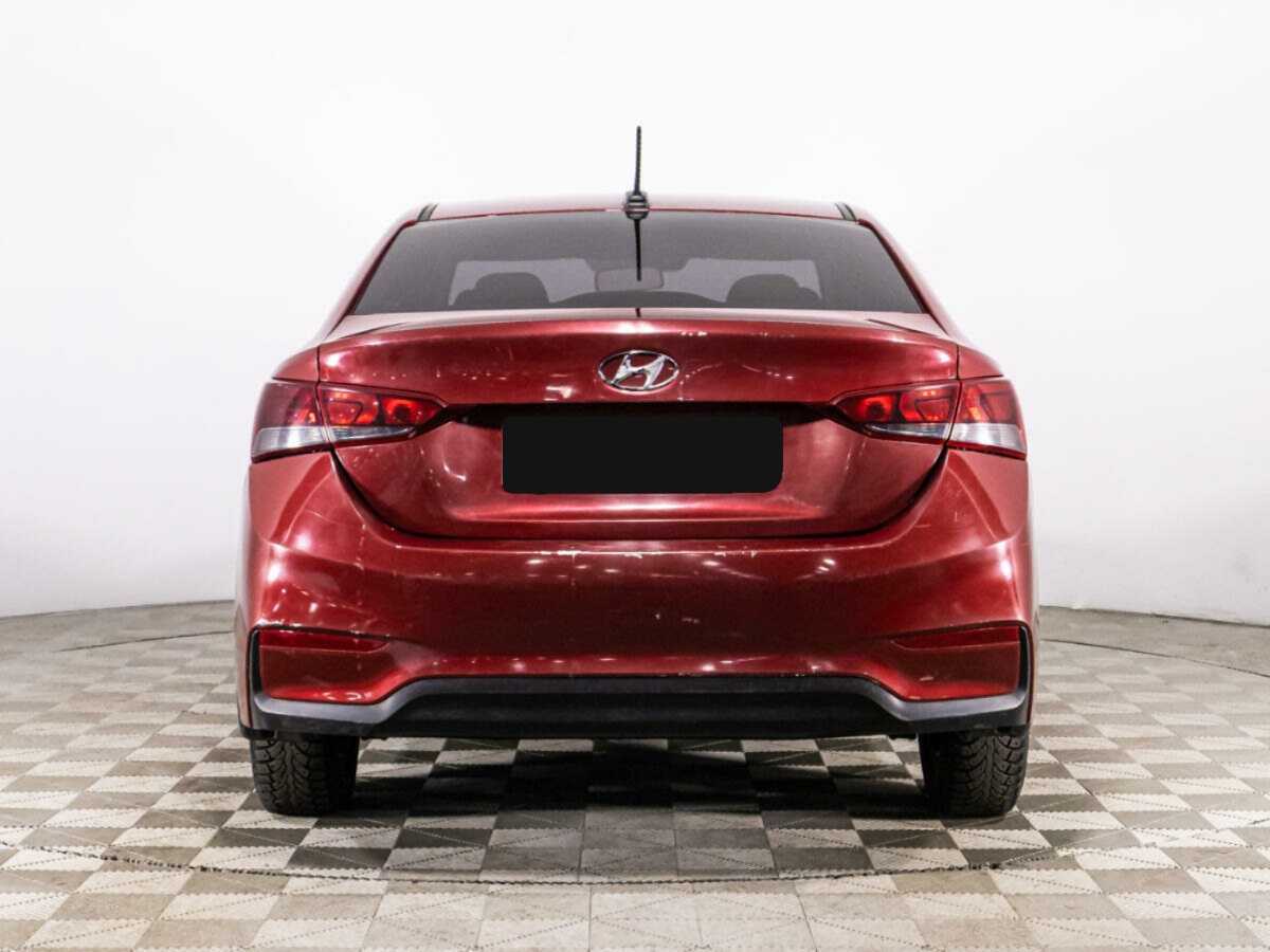 Hyundai Solaris с пробегом — 2018 год. Фото: #5