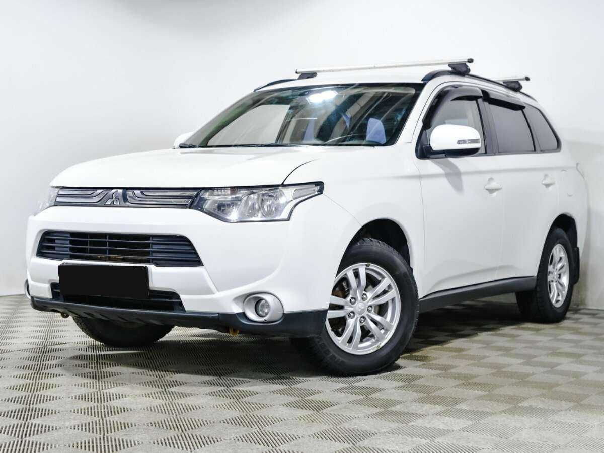 Mitsubishi Outlander с пробегом — 2013 год. Посмотреть фото