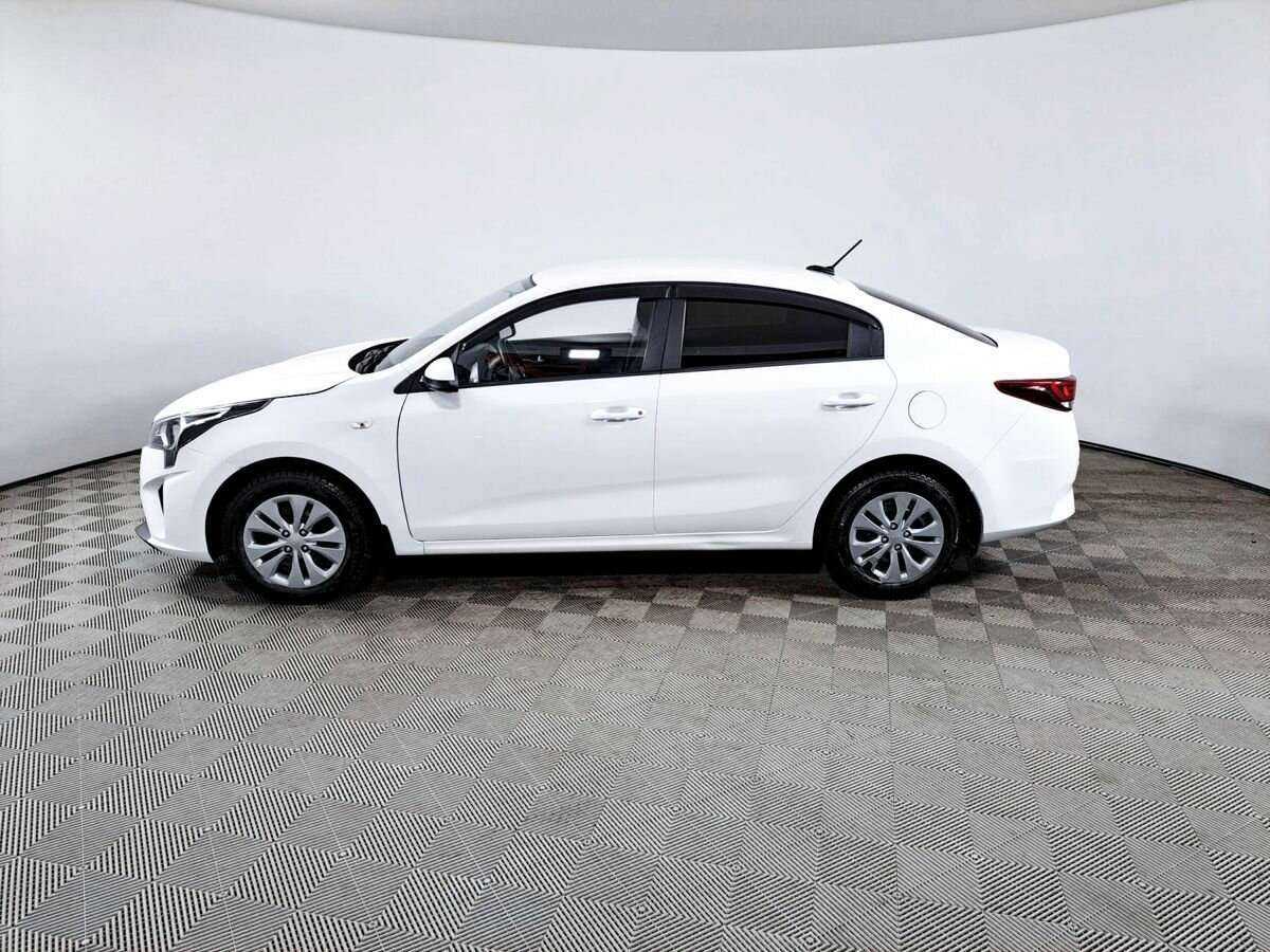 Kia Rio с пробегом — 2021 год. Фото: #7