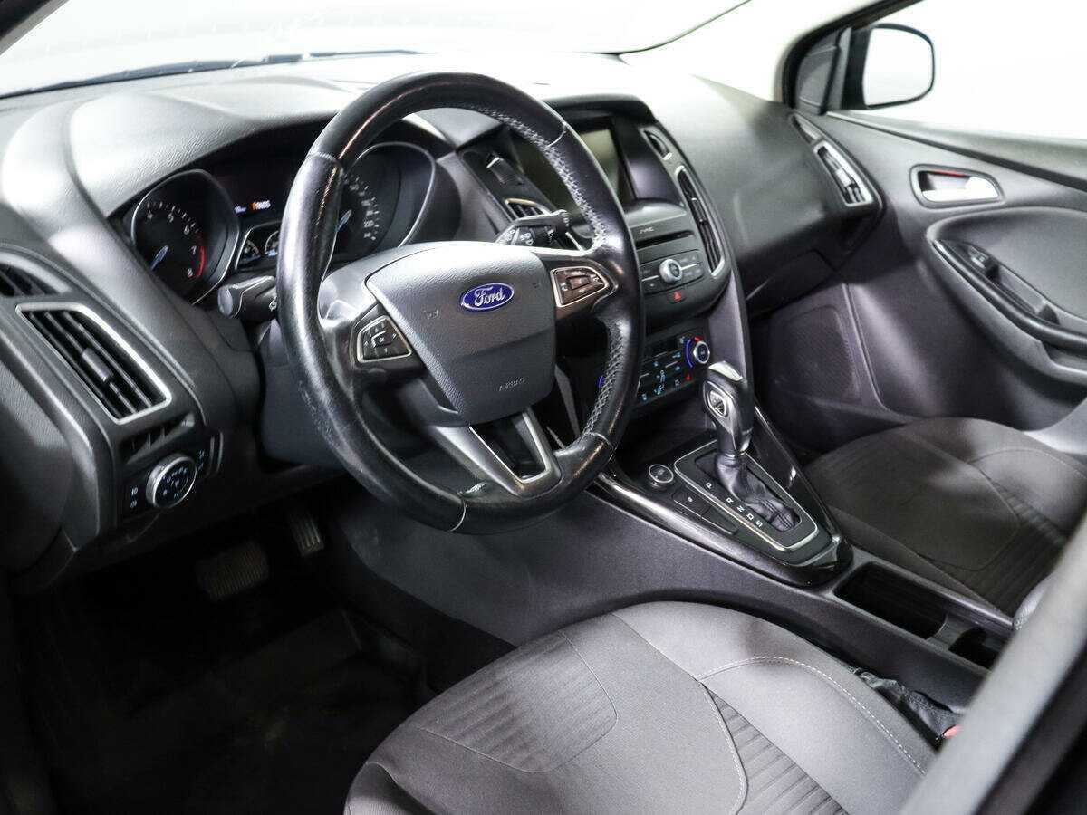 Ford Focus с пробегом — 2016 год. Фото: #11