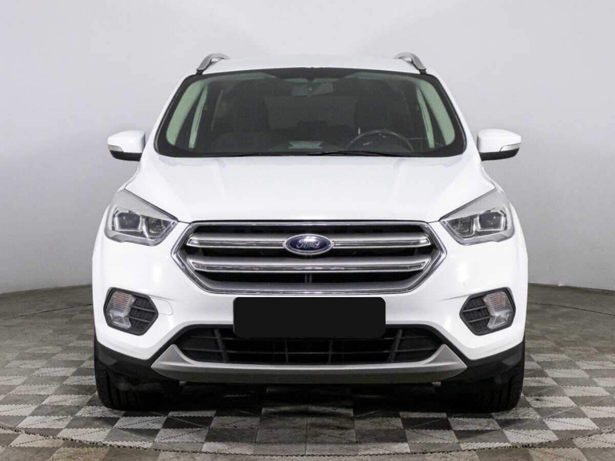 Ford Kuga с пробегом — 2017 год. Фото: #1