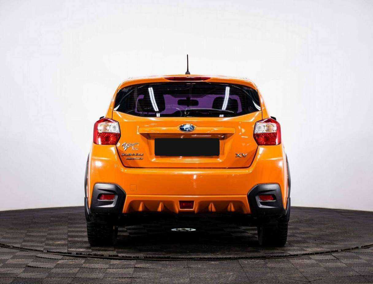 Subaru XV с пробегом — 2012 год. Фото: #4