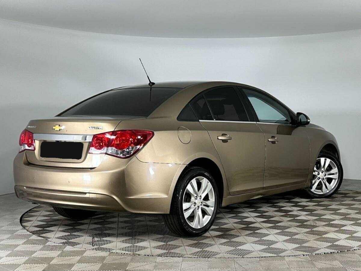 Chevrolet Cruze с пробегом — 2013 год. Фото: #1