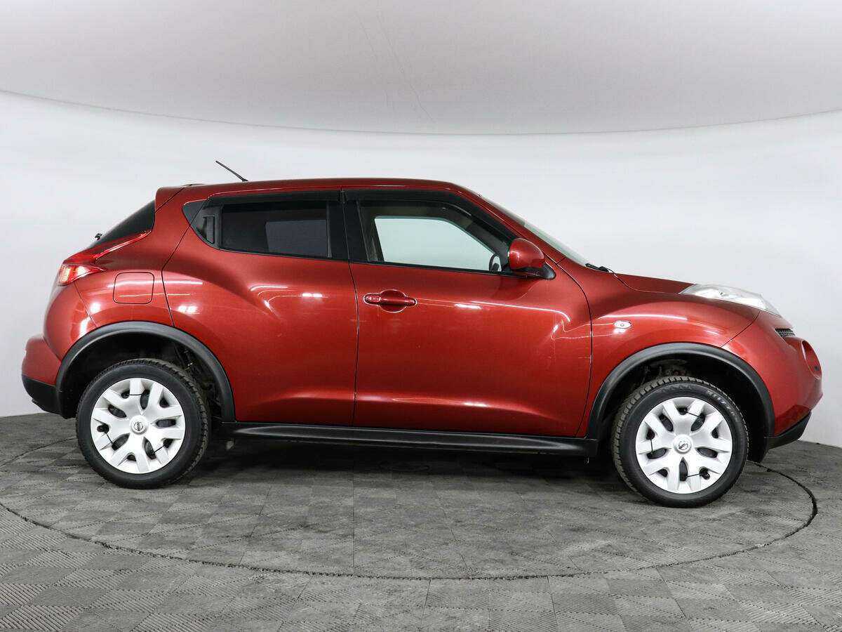 Nissan Juke с пробегом — 2013 год. Фото: #3