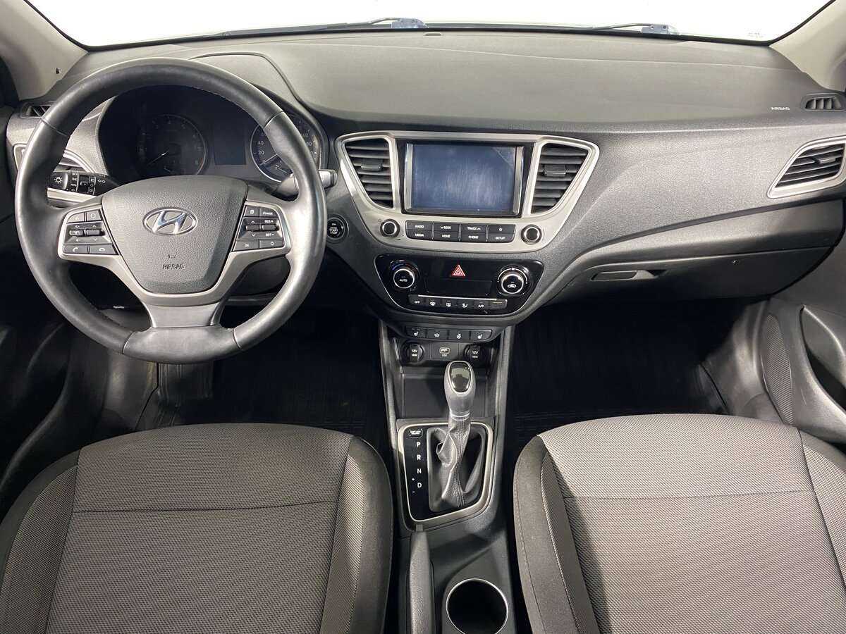 Hyundai Solaris с пробегом — 2019 год. Фото: #9