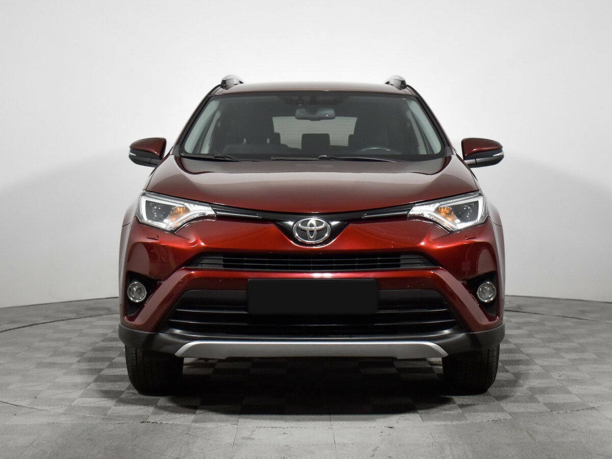 Toyota RAV4 с пробегом — 2016 год. Фото: #1