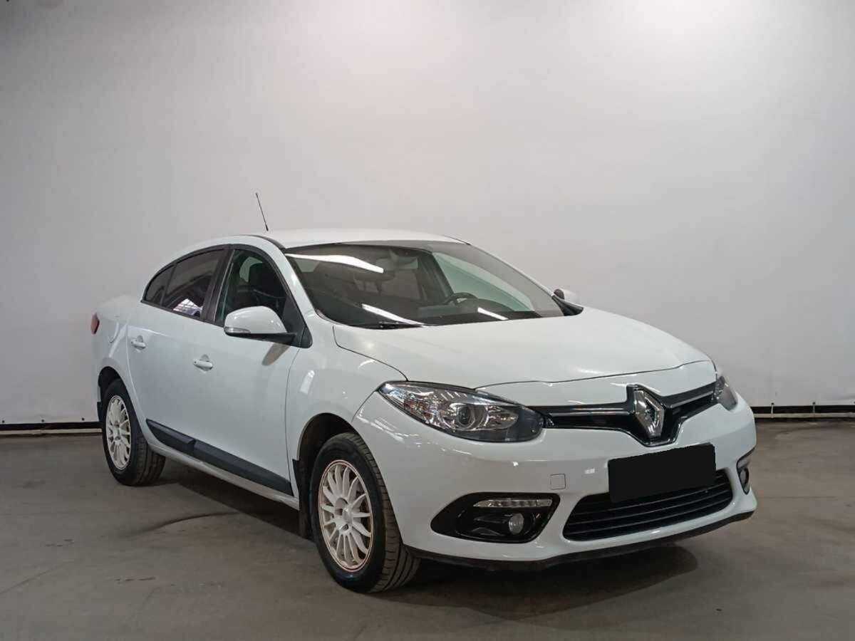 Renault Fluence с пробегом — 2016 год. Фото: #2
