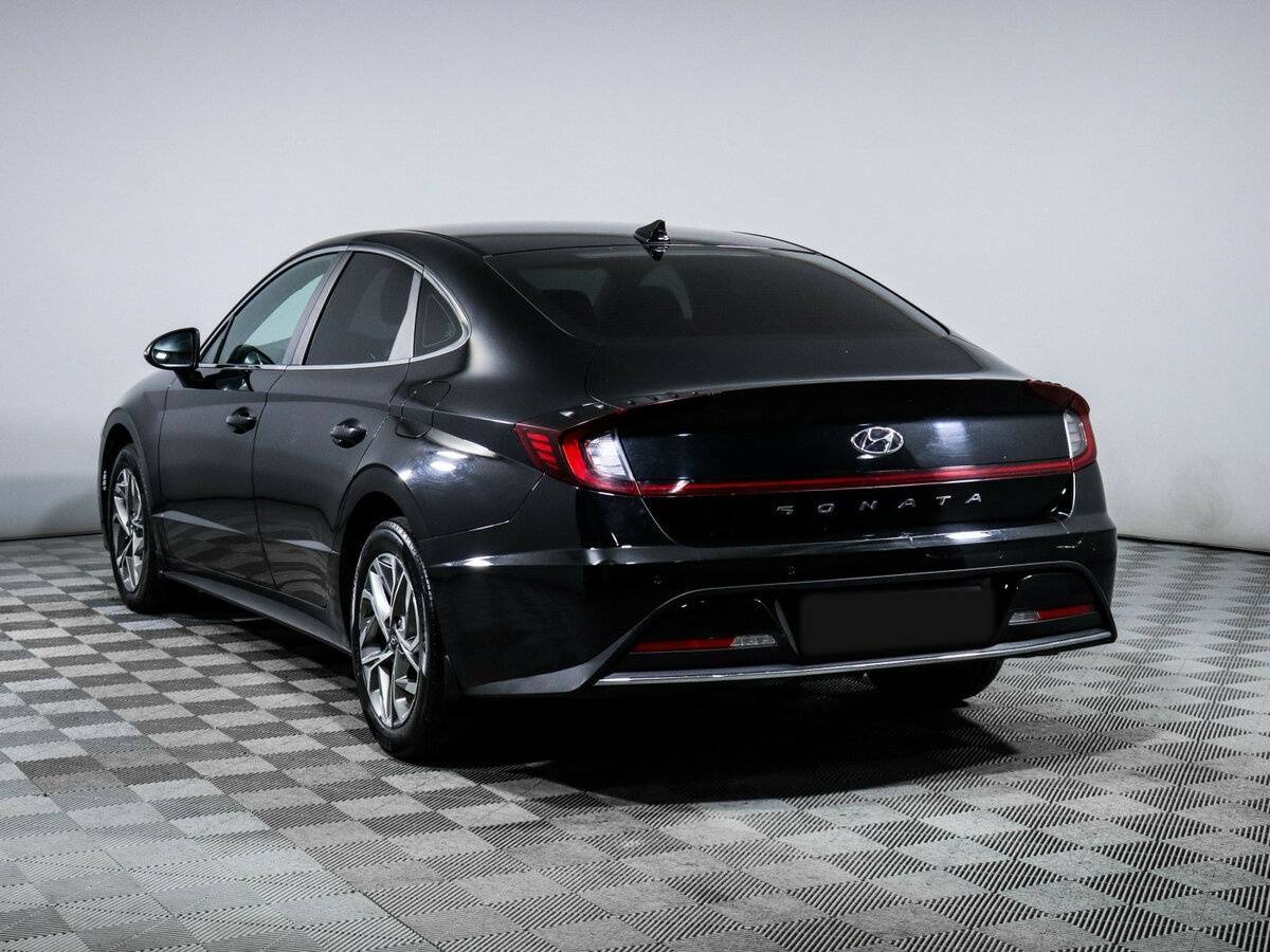 Hyundai Sonata с пробегом — 2020 год. Фото: #6