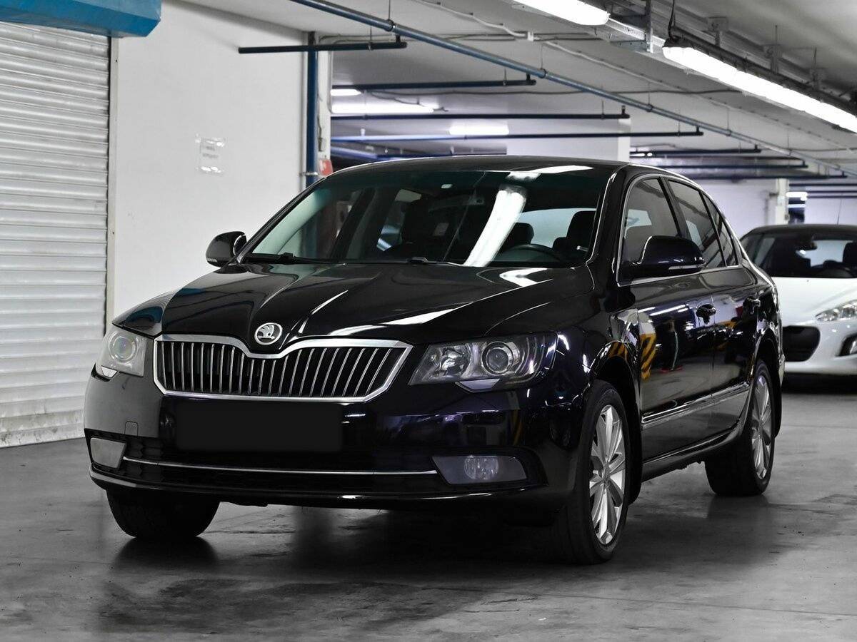 Skoda Superb с пробегом — 2013 год. Посмотреть фото