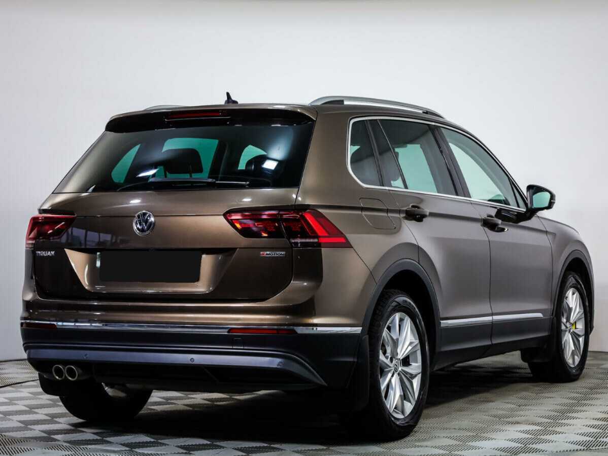 Volkswagen Tiguan с пробегом — 2018 год. Фото: #3