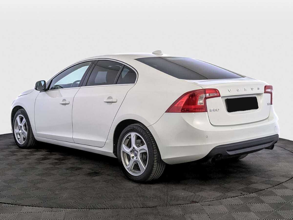 Volvo S60 с пробегом — 2012 год. Фото: #5