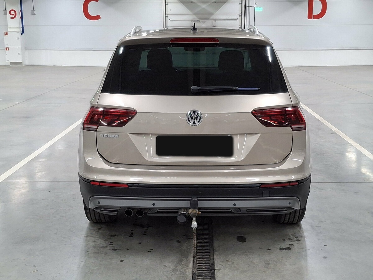 Volkswagen Tiguan с пробегом — 2017 год. Фото: #5