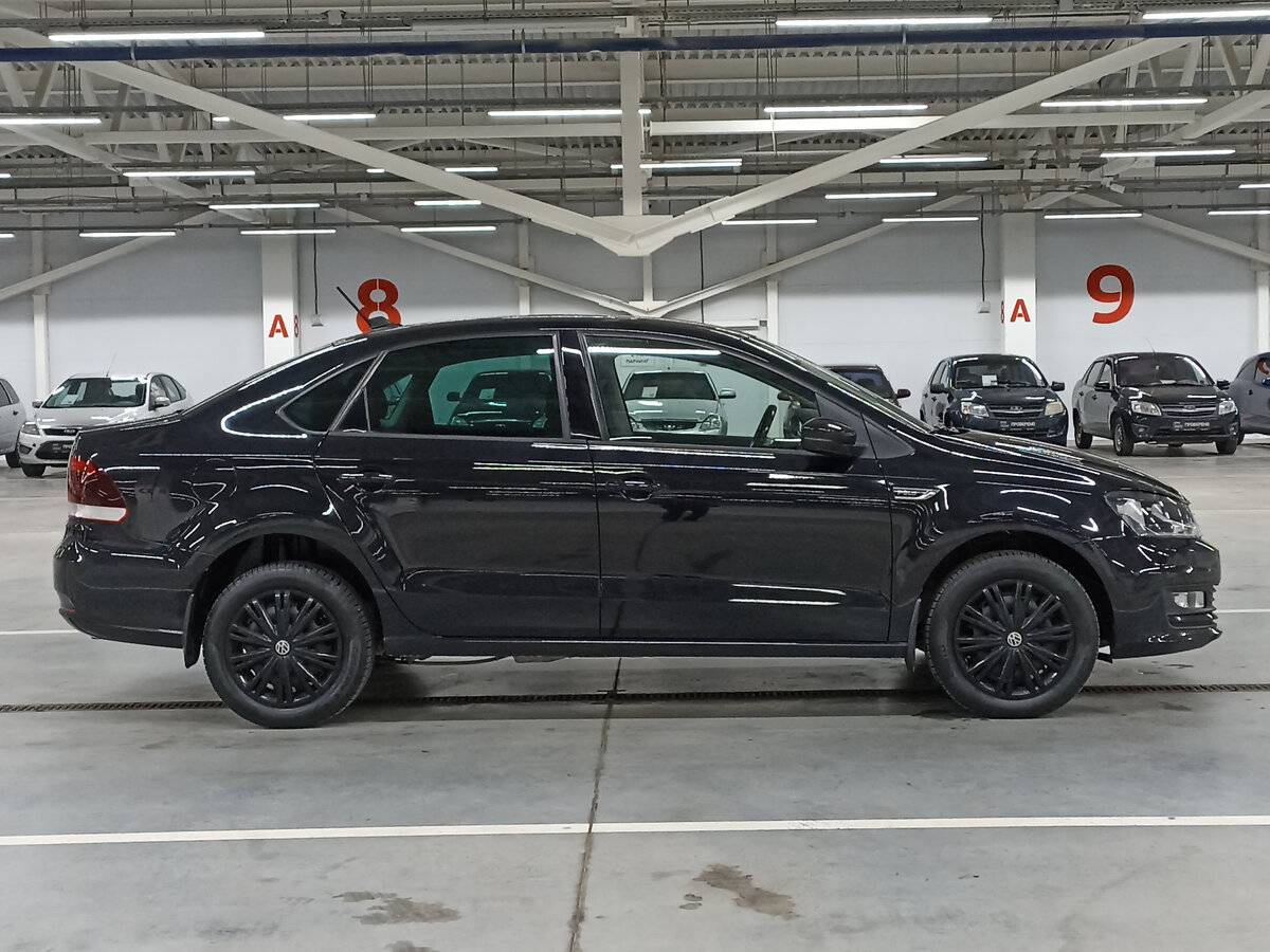 Volkswagen Polo с пробегом — 2018 год. Фото: #3