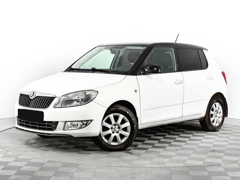 Skoda Fabia с пробегом — 2013 год. Фото: #0