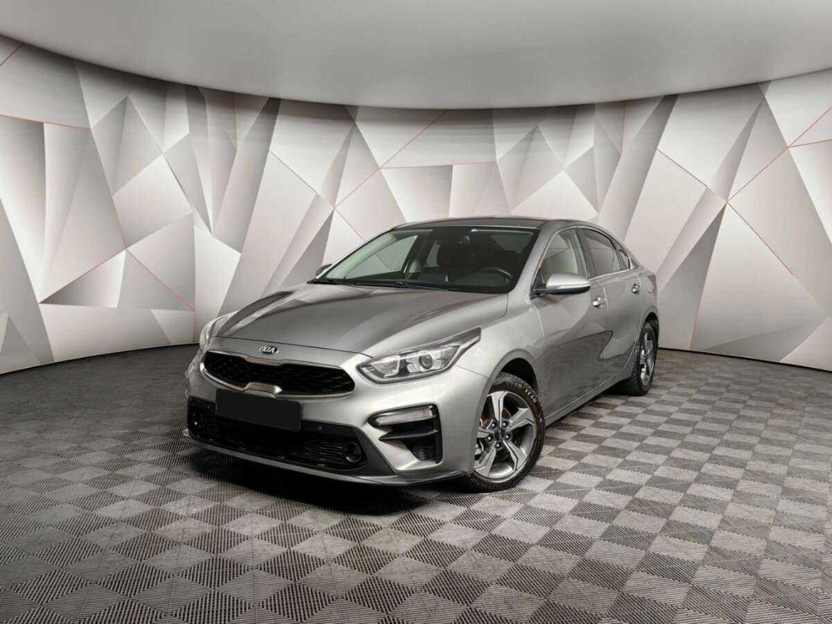 Kia Cerato с пробегом — 2018 год. Посмотреть фото