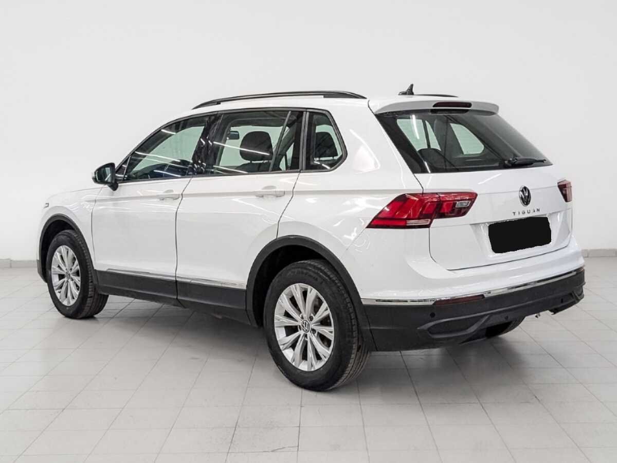 Volkswagen Tiguan с пробегом — 2021 год. Фото: #6