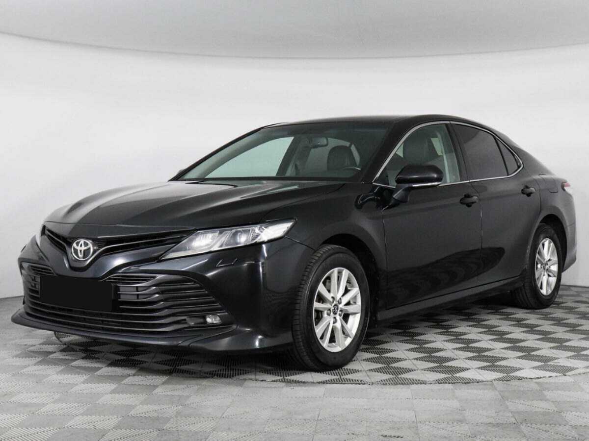 Toyota Camry с пробегом — 2019 год. Посмотреть фото