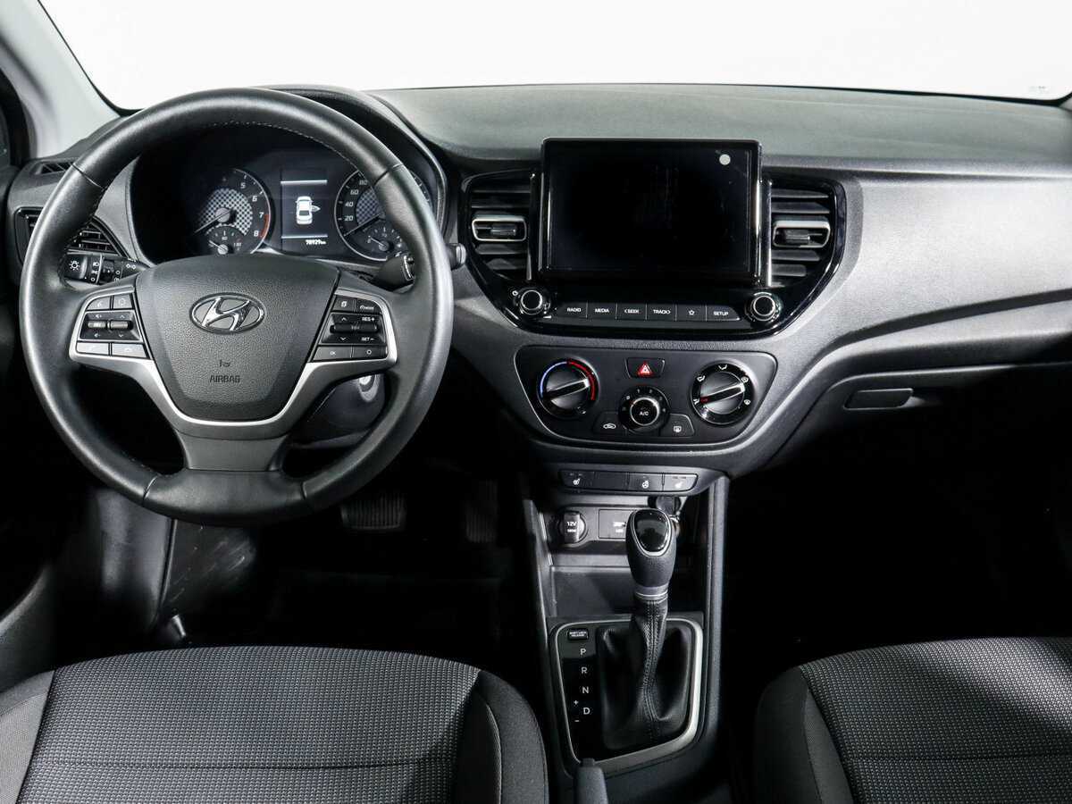 Hyundai Solaris с пробегом — 2020 год. Фото: #7